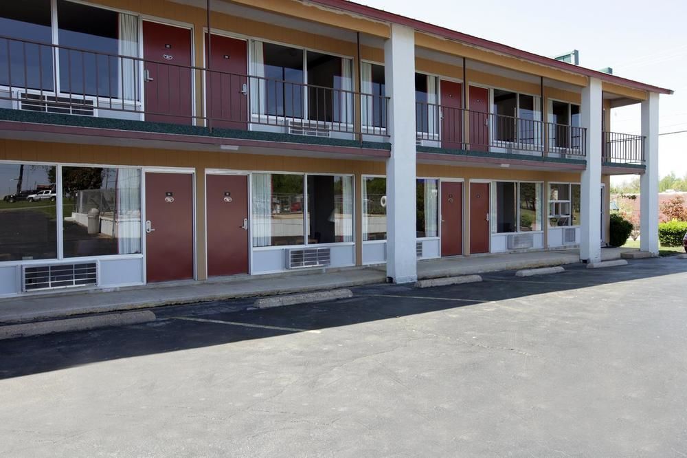 Americas Best Value Inn マウンテンビュー エクステリア 写真